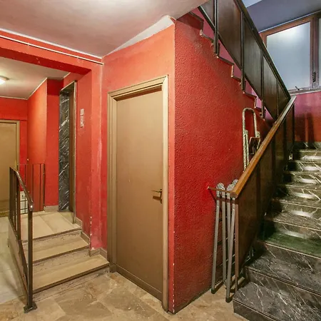 Apartment Terrazza San Pietro Vicino Metro A