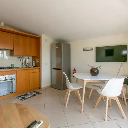 Terrazza San Pietro Vicino Metro A Apartment Rome