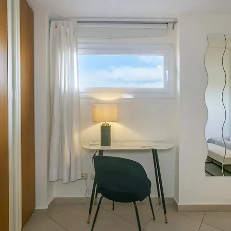 Apartment Terrazza San Pietro Vicino Metro A