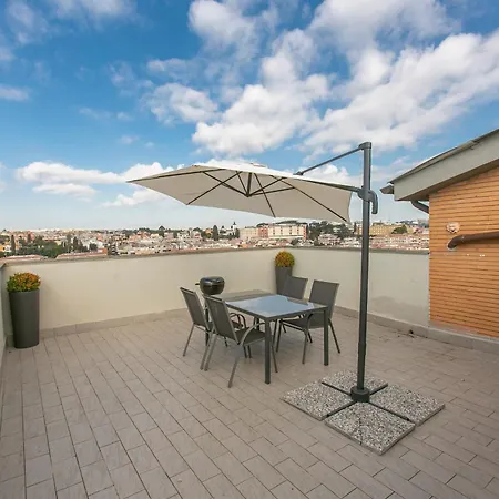 Terrazza San Pietro Vicino Metro A Apartment