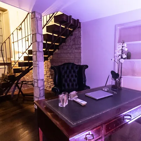 Reco Luxury Apartment *