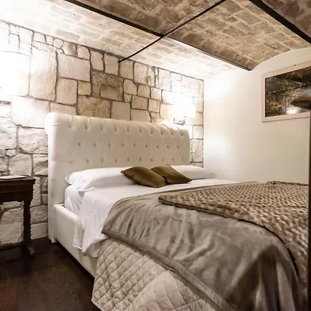 Reco Luxury Apartment *