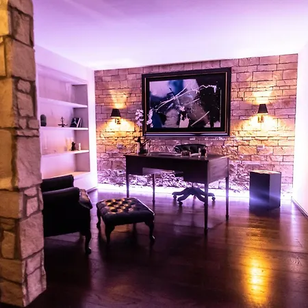Reco Luxury Rome