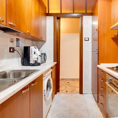 Domus Palermo Apartment *