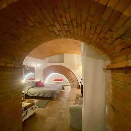 Vicino Il Colosseo Apartment *
