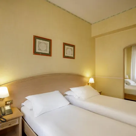 Hotel Santa Costanza By Omnia