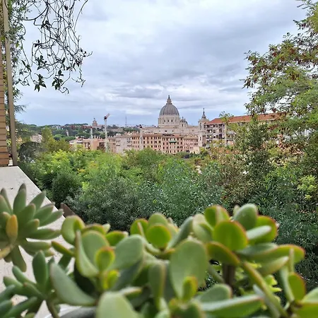 Delmirani's Book - Vatican View Apartment