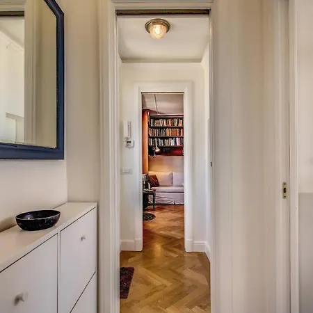 Apartment Attic With Terrace Overlooking St Peters Basilica *
