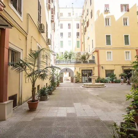 Spacious Close Vatican Apartment