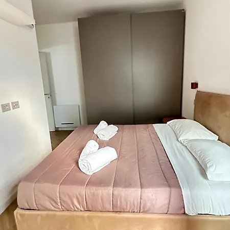Trastevere Rome's Heart Charming 1 Apartment
