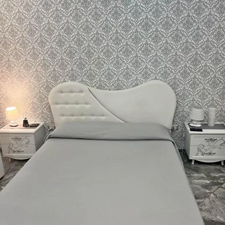 Realty Company Spagna Apartment Rome