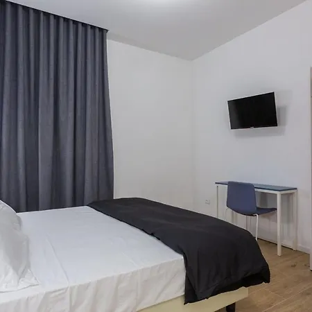 La Casa Di Natuzza Rome