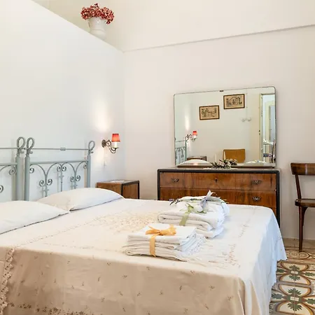 Dimora Vento Antico By Il Pumo Di Puglia Apartment