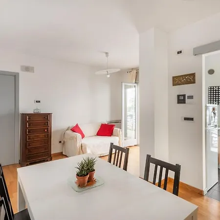 Private Terrace & Parking * Rome