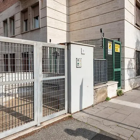 Apartment Private Terrace & Parking Rome