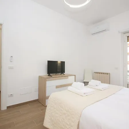 Domus Alexander By Ghor * Rome