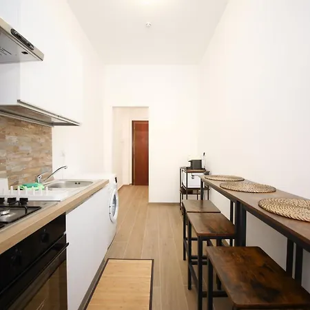 Apartment Domus Alexander By Ghor *
