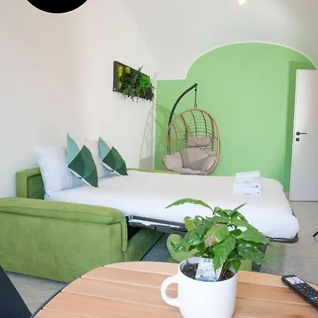 Cromo Apartment *