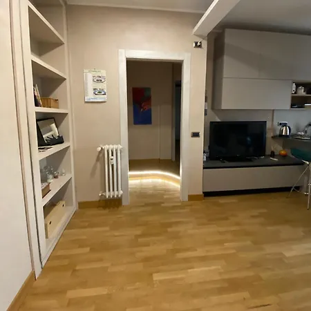 Apartment 31 *