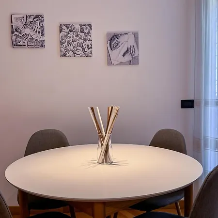 Escher's Penthouse On Nomentana Rome