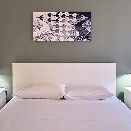 Escher's Penthouse On Nomentana * Rome