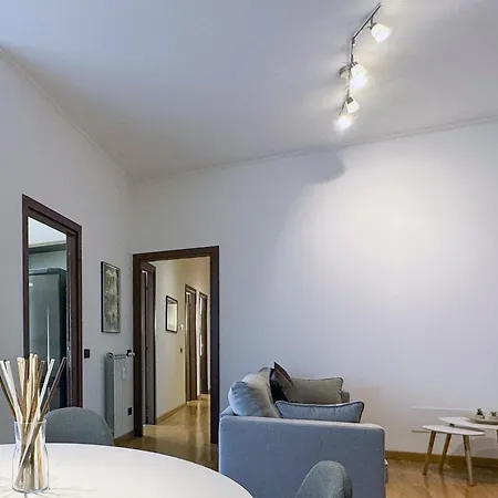 Apartment Escher's Penthouse On Nomentana