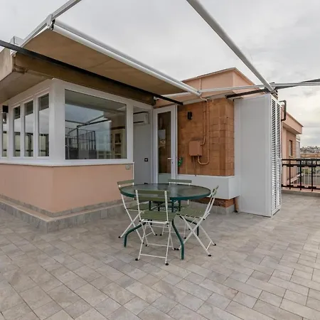 Apartment San Paolo - 10 Min From Metro And 30 Mq Terrace Rome