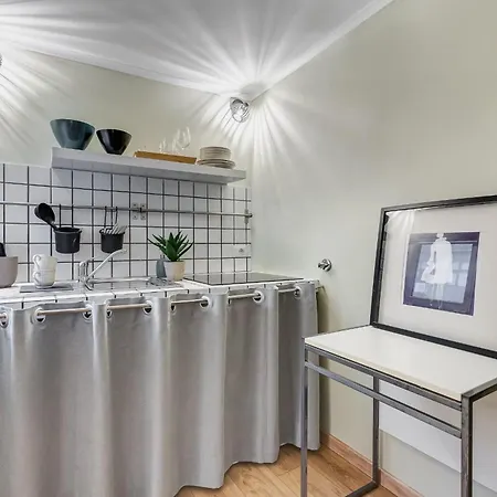 La Casina Your In Monti Apartment