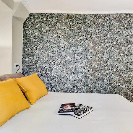 La Casina Your In Monti Apartment