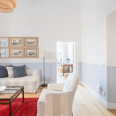 Casa Giulia, A Burghesius Apartment Rome