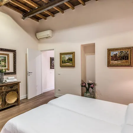 Oca Apartment Rome