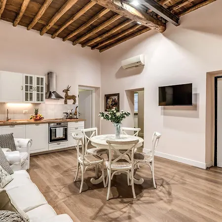 Oca Apartment