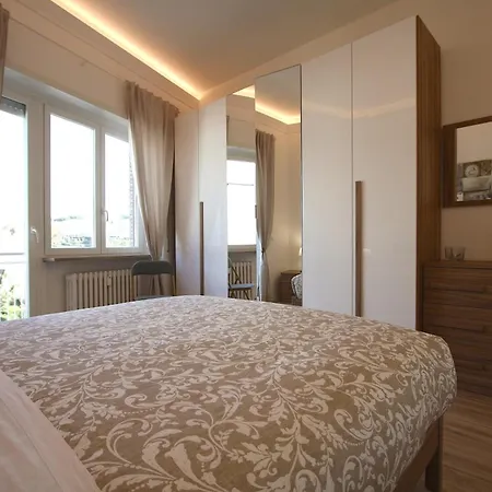 Apartment Vigna Clara 2br House