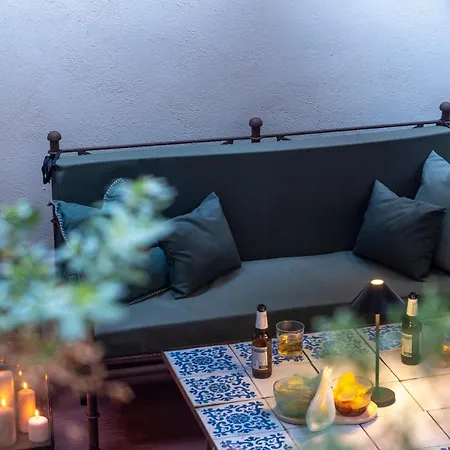 Apartment Leonina Art House *