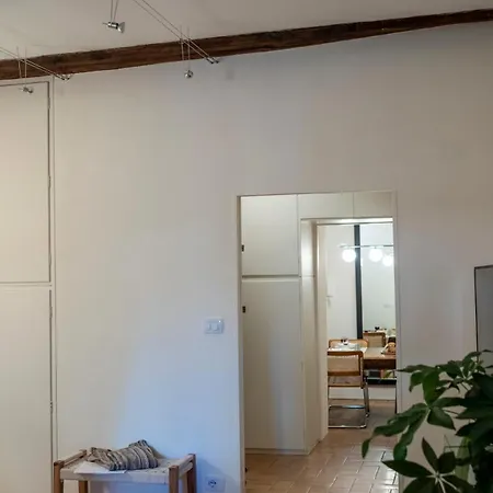 Apartment Leonina Art House