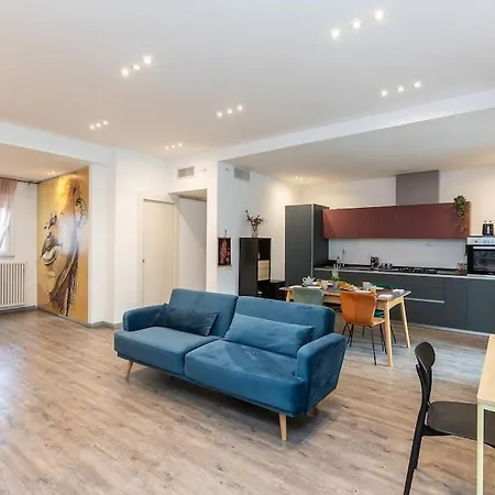 21' Dal Colosseo Metro C Moderna Dimora Romana Apartment *