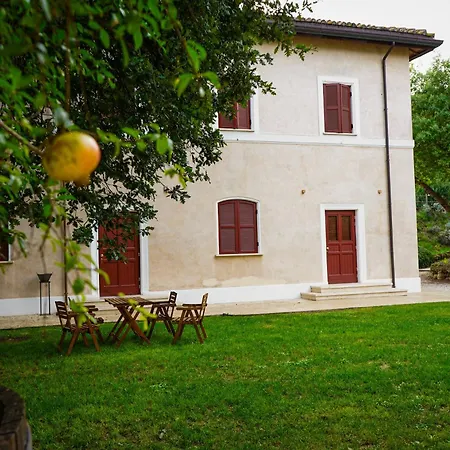 Borgo Pallavicini Mori Farm stay Rome