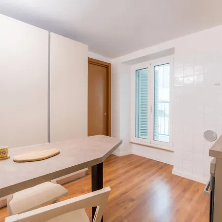 Villafranca Loft, Modern Nearby The Station