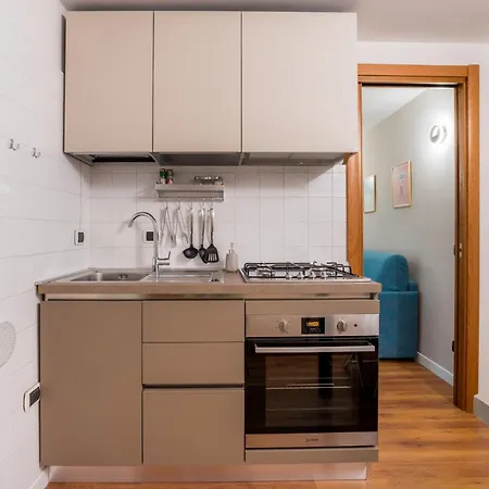 Apartment Villafranca Loft, Modern Nearby The Station