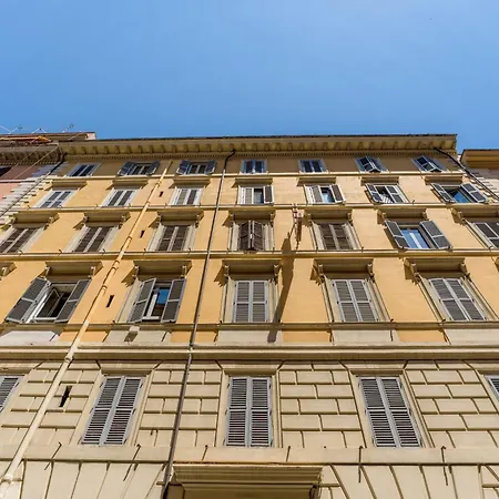 Apartment Villafranca Loft, Modern Nearby The Station *