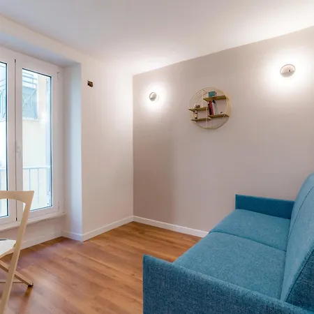 Apartment Villafranca Loft, Modern Nearby The Station