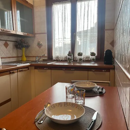 La Casa Del Tomo