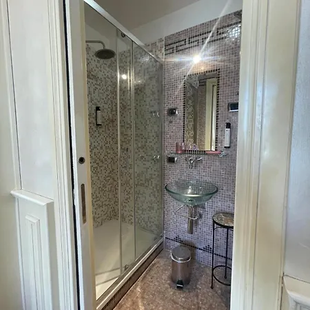 Bed & Breakfast Dama Opera Elegantia Rome