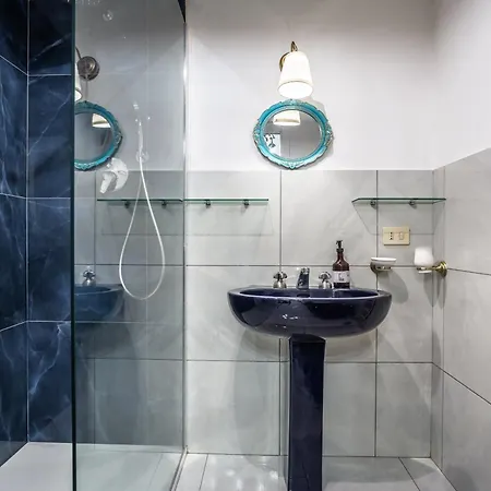 La Piccola Retro , Urban Color And Comfort Rome