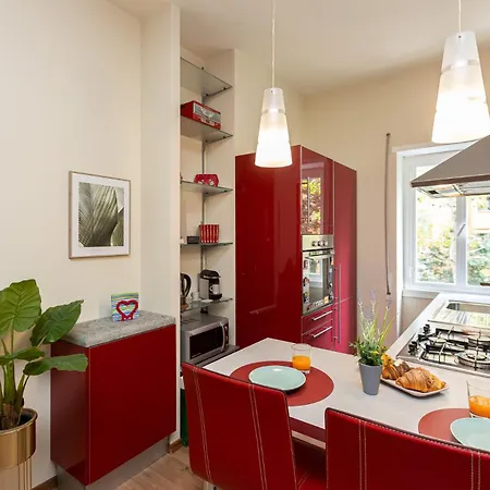 Teano House Appartement *