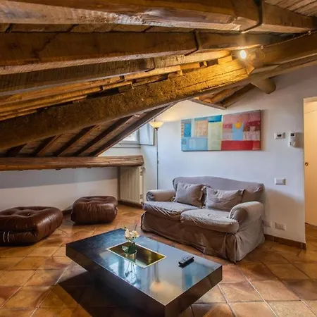 Cozy Gambero * Rome