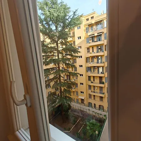Angolo Apartment *