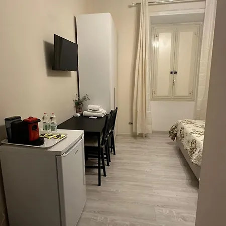 Marcelina Holidays Guest house *
