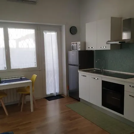 Casa Con Giardino - Metro A Cornelia Vaticano A Sole 4 Fermate * Roma