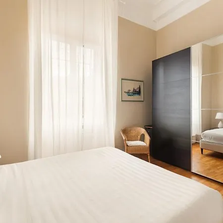 Apartment Casa Augusta, A Burghesius Rome